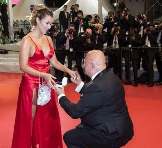 Festival de Cannes: Empresario de 63 años pidió matrimonio a su pareja de 25 tras un mes de relación