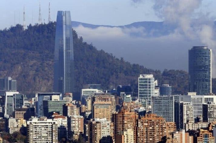 DF | Traspié para Chile: cayó 7 puestos y fue el país de peor desempeño en ranking de competitividad
