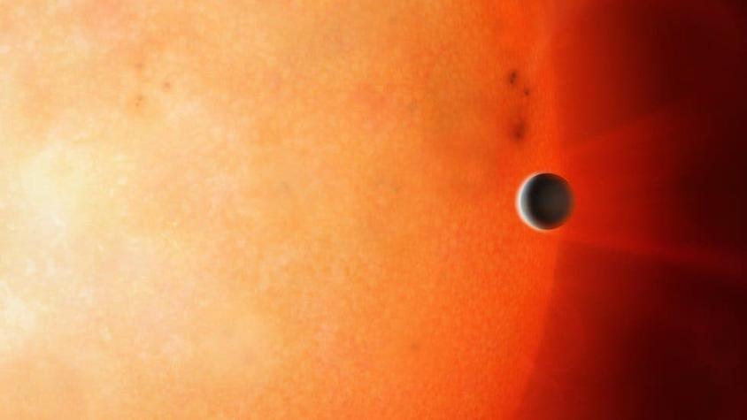 El misterioso "planeta prohibido" hallado en el Desierto Neptuniano