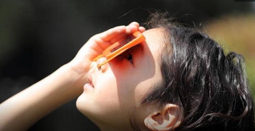 Las importantes razones por las que debes cuidar tus ojos durante el eclipse solar