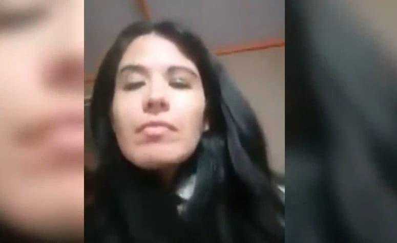 [VIDEO] "Mira lo que hago con tu hija": Madre que se grabó golpeando a su bebé quedó en libertad