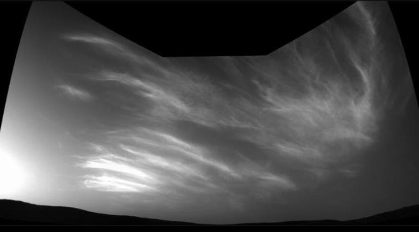 [VIDEO] NASA publica espectaculares nubes “brillantes” en el cielo de Marte