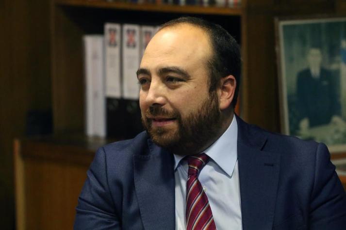 Fuad Chahín, presidente DC: "Que no haya más plata para las AFP es golpear a la derecha económica"