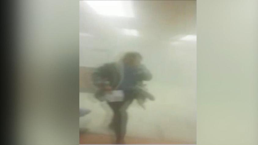 [VIDEO] La historia tras día de furia en Compin: Ocupó extintor para protestar