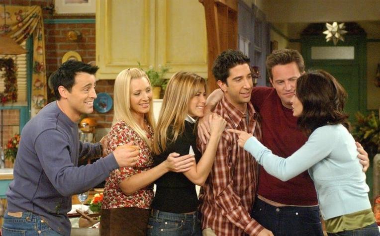Jennifer Aniston revela la verdadera historia detrás de la viralizada foto de "Friends"