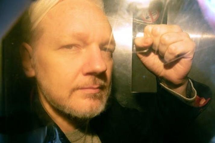 WikiLeaks asegura que Estados Unidos presentará este viernes la solicitud de extradición de Assange
