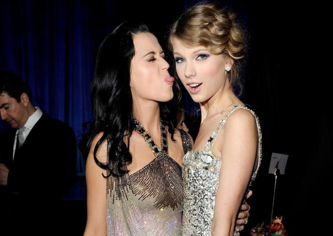 [FOTO] Ya no son enemigas: Katy Perry y Taylor Swift hacen las paces de la forma más inesperada