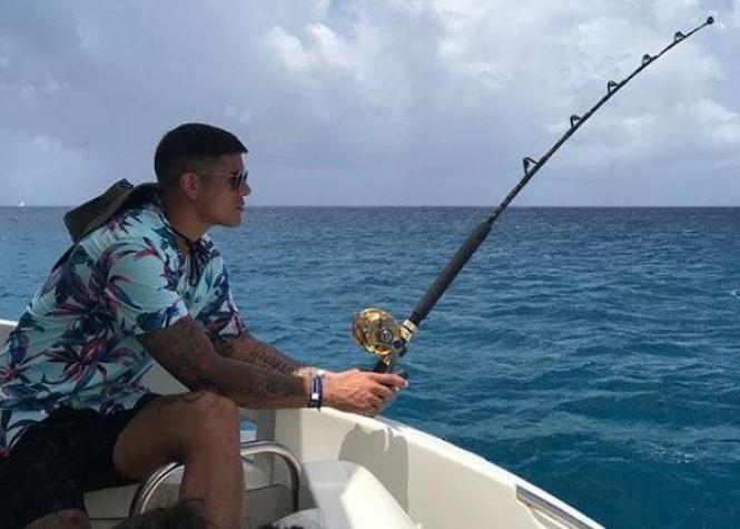 Futbolista argentino termina sus vacaciones en Punta Cana por misteriosas muertes en su hotel