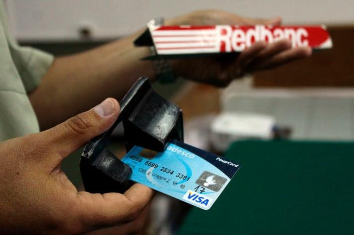 Redbanc anuncia investigación interna por robo de datos de 41 mil tarjetas de crédito y débito
