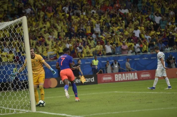 [VIDEO] El golazo de Duván Zapata que sentenció la victoria de Colombia sobre Argentina