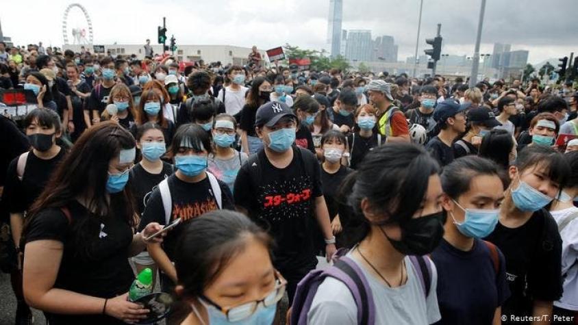Nuevas protestas en Hong Kong exigen la dimisión de la jefa del Gobierno