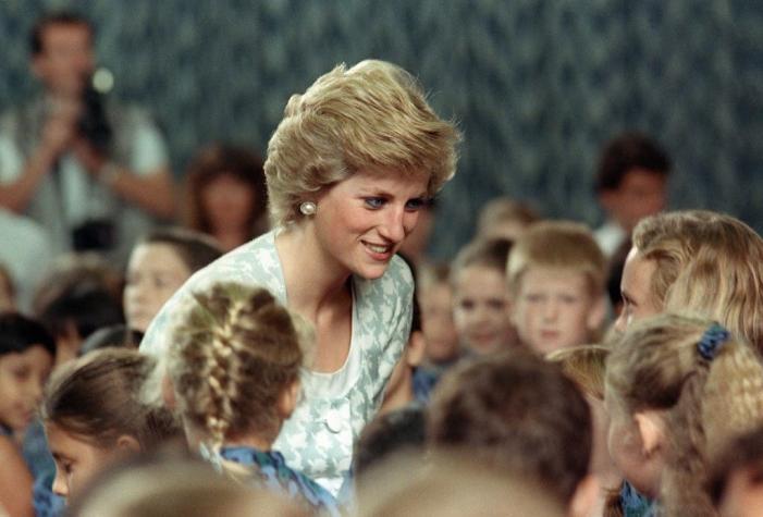 El día que la princesa Diana quedó llorando por insólito comentario de la reina Isabel II