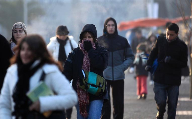 Se acerca el invierno: Continúa el frío y la mala condición del aire en Santiago