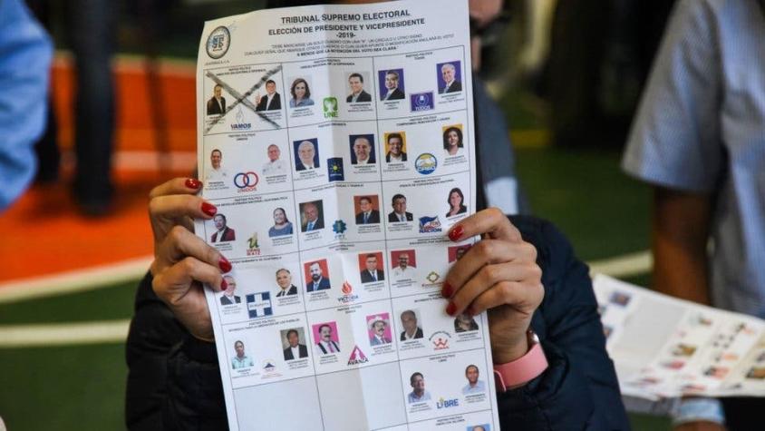 Guatemala anuncia que recontará todos los votos tras denuncias de fraude electoral