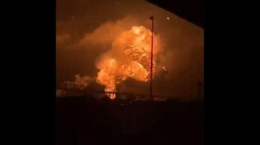 [VIDEO] Estados Unidos: registran impresionante explosión en refinería petrolera de Filadelfia