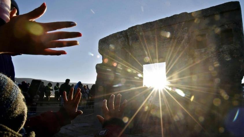 Solsticio: las imágenes de la llegada del verano y el invierno a Stonehenge y Tiahuanaco