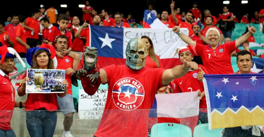 [VIDEO] Así se escuchó el himno de Chile en Salvador de Bahía en el duelo de La Roja ante Ecuador