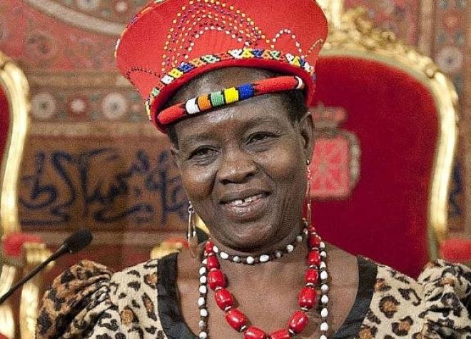 Mujeres Bacanas: Theresa Kachindamoto, opositora al matrimonio infantil en Malawi