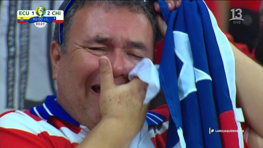 La incontenible emoción de un hincha de La Roja que se transformó en la imagen de Chile vs. Ecuador