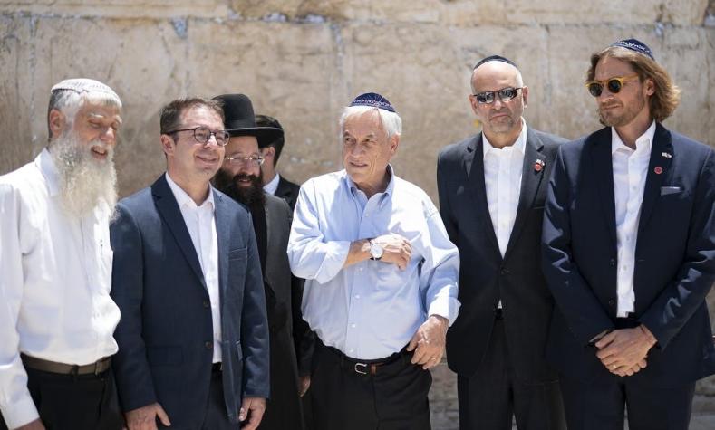 Vocera tras polémica visita de Piñera a Jerusalén: "No tiene por qué saber quién está al lado"