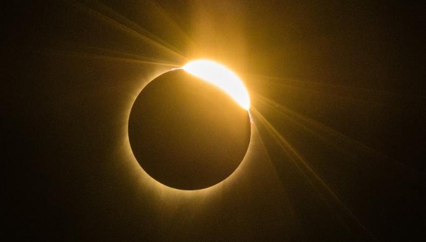 Dirección Meteorológica de Chile actualizó el pronóstico para el día del eclipse