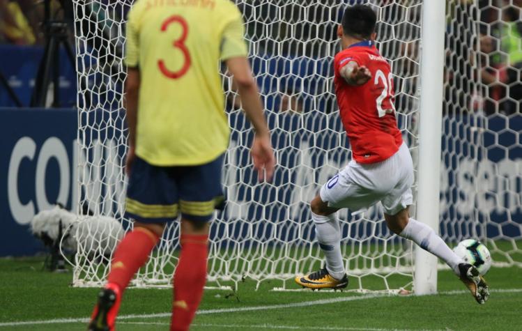 Desde prensa colombiana al Bayer Leverkusen: Las reacciones por gol anulado a Chile con el VAR