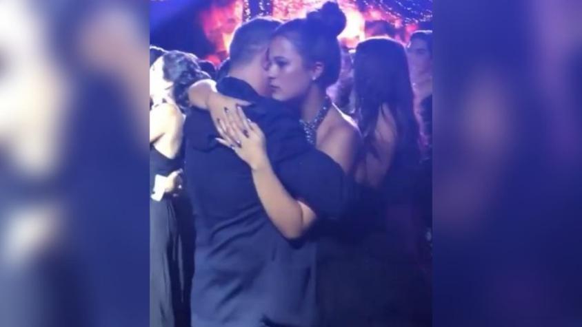 [VIDEO] Un emotivo baile: Alejandro Sanz comparte íntimo momento junto a su hija tras su graduación
