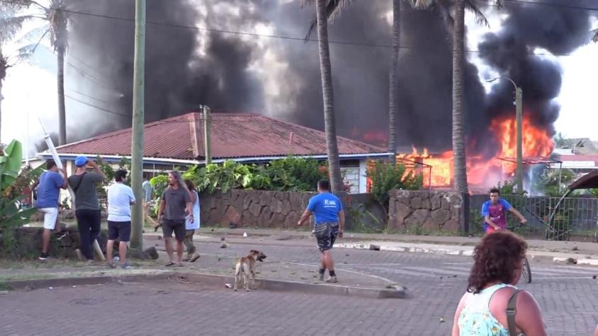[VIDEO] Formalizan a 27 personas por incendio en juzgado de Isla de Pascua