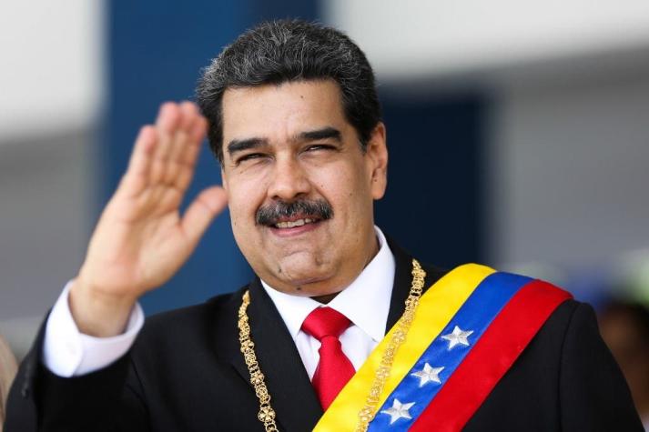 Maduro anuncia ejercicios militares en frontera de Venezuela para "mantener aceitada la maquinaria"