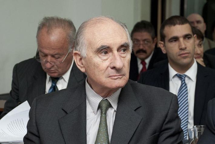 Expresidente argentino Fernando De la Rúa es hospitalizado en estado de gravedad