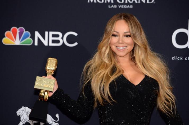 Mariah Carey lleva a otro nivel el #BottleCapChallenge