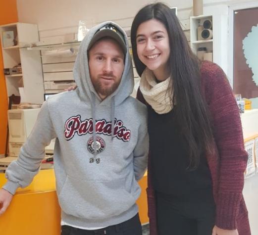"Le saqué una foto carnet a Messi": Futbolista causa furor con su presencia en centro comercial