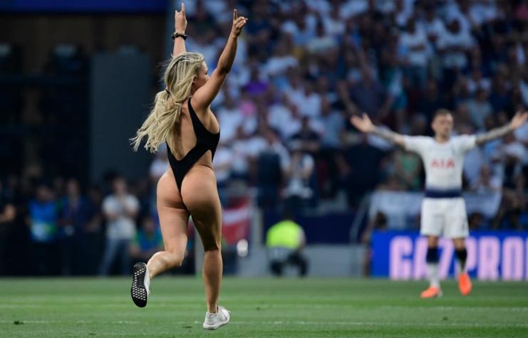 La mujer que irrumpió en la final de la Champions intentó hacer lo mismo en la final de Copa América