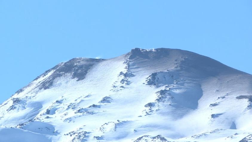 Complejo volcánico Nevados de Chillán registra explosión asociada a "registro de señal sísmica"