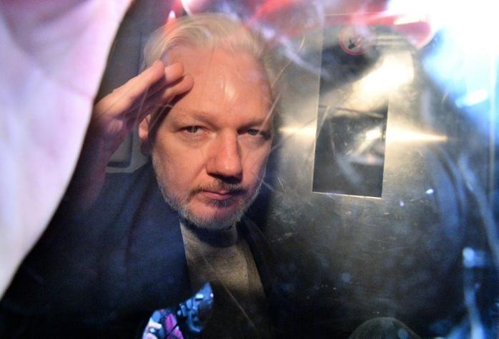 Ministro británico dice que Julian Assange no será extraditado a un país con pena de muerte