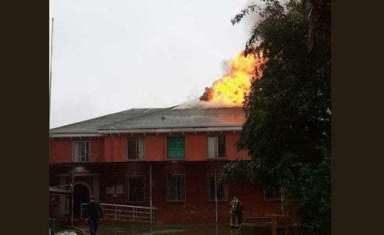 Incendio se registra hogar de mujeres de Coanil en Paine