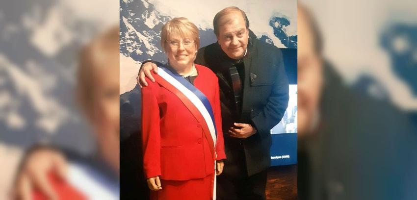 [FOTO] Ex ministro Vidal nos da un vistazo de Michelle Bachelet en el Museo de Cera de Las Condes
