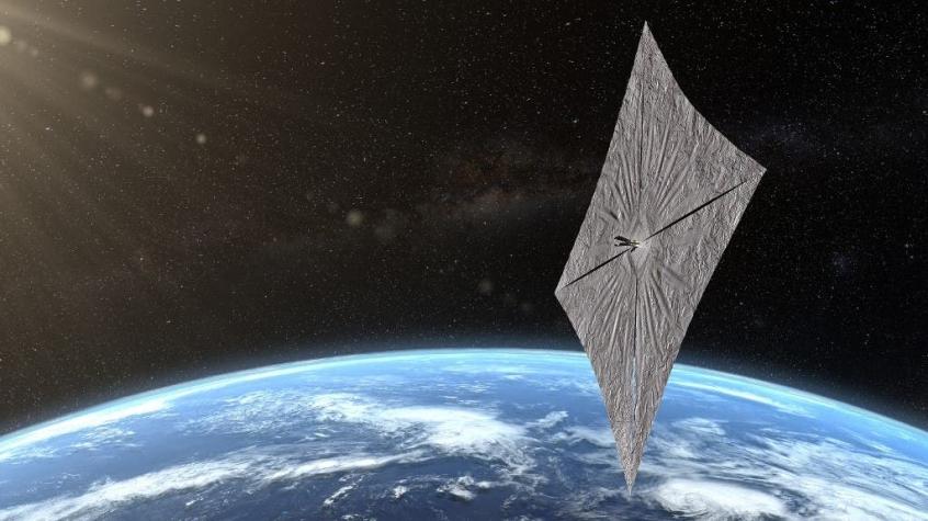 El raro artefacto que da vueltas a la Tierra y sería clave para viajar más allá del Sistema Solar