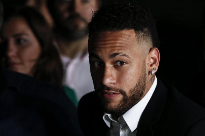 Caso Neymar: Policía brasileña no ve indicios de violación y no acusará al futbolista