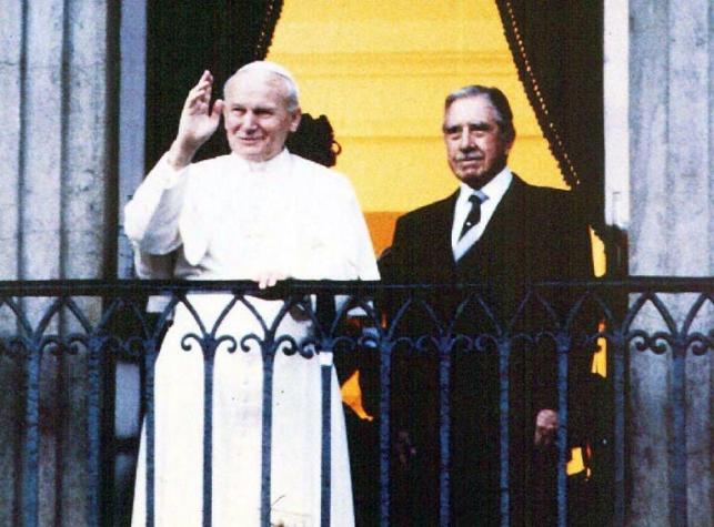 [VIDEO] Mensajero de la vida: El desafío de transmitir "sin cortes" la visita del Papa Juan Pablo II