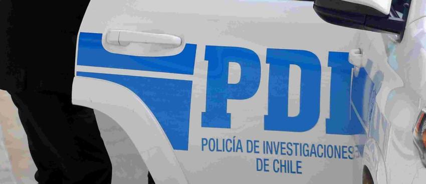 Posible femicidio: mujer es encontrada muerta con tres puñaladas en Santiago