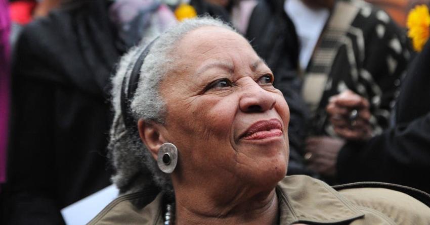 Mujeres Bacanas: Toni Morrison, la primera Nobel afroamericana