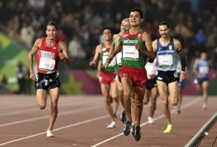 Carlos Díaz es tercero y le da el bronce a Chile en los 5 mil metros de los Juegos Panamericanos
