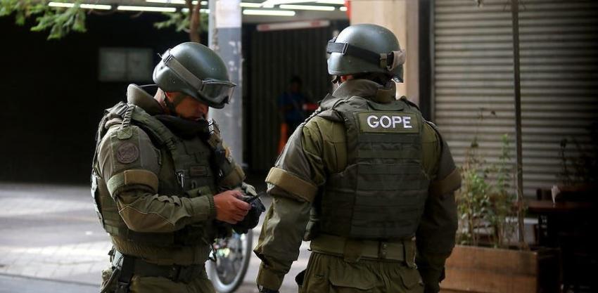 Oficina de Enel en Maipú es evacuada tras hallazgo de "caja sospechosa"