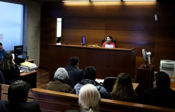 Condenan a dos hombres por abusar sexualmente de sus sobrinas de 5 y 7 años en Valdivia