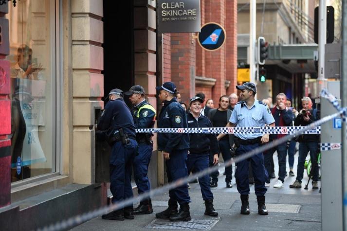 Australia: Una mujer fallecida y otra herida deja ataque de sujeto con cuchillo en centro de Sydney