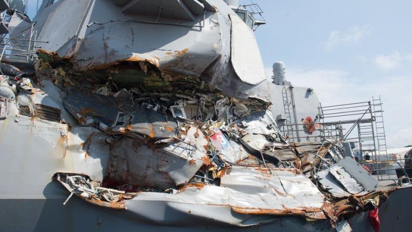 Marina de EEUU va a desechar las modernas pantallas táctiles de sus buques para reinstalar timones