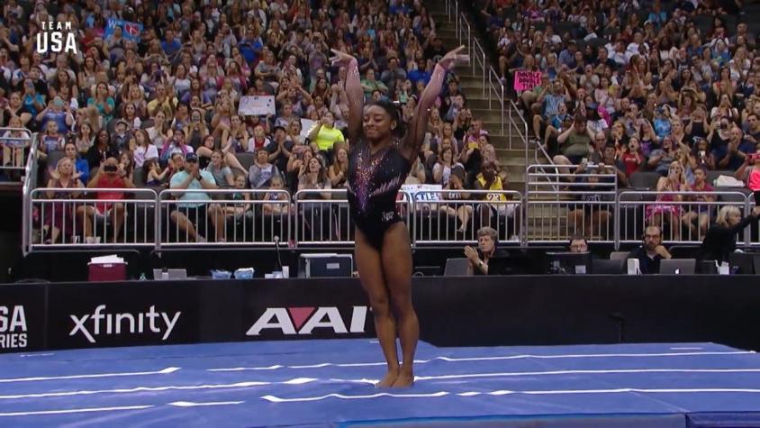 [VIDEO] La historia tras Simone Biles, la gimnasta que sorprende con saltos imposibles