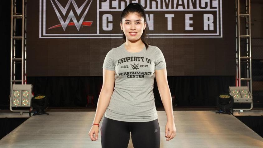 WWE ficha a Jessy, la primera chilena en firmar contrato con la empresa