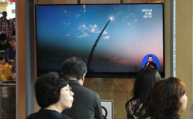 Seúl asegura que Corea del Norte disparó dos "proyectiles no identificados"